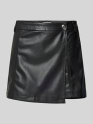 Regular Fit Shorts-Rock in Kunstleder Optik Modell 'HERO' von Only - 27