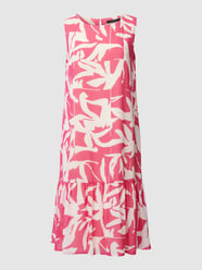 Knielange jurk met all-over motief van comma Fuchsia - 24