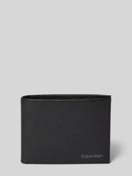 Lederportemonnaie mit Strukturmuster Modell 'WARMTH BIFOLD' von CK Calvin Klein Schwarz - 18