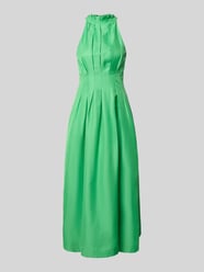 Sukienka koktajlowa z drapowaniami model 'Miller' od Forever New - 7