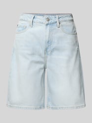 Szorty jeansowe o kroju relaxed fit z mieszanki bawełny i lyocellu od Tommy Hilfiger - 1