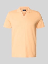 Slim Fit Poloshirt mit V-Ausschnitt von MCNEAL Orange - 37