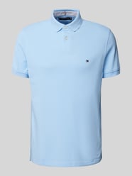 Regular Fit Poloshirt mit Logo-Stitching von Tommy Hilfiger Blau - 34