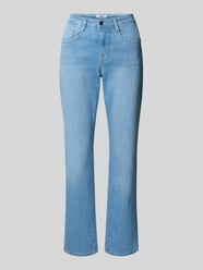 Jeansy o kroju flared fit w 5‑kieszeniowym fasonie model 'Carola' od Brax - 16