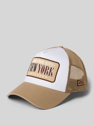 Baseball Cap mit Location-Patch Modell 'Trucker' von New Era - 6