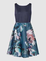 Cocktailkleid mit von Swing Blau - 37