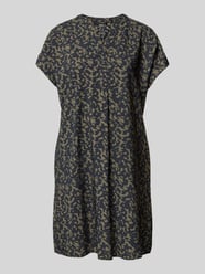 Mini-jurk met V-hals, model 'Wulara' van OPUS - 19