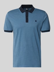 koszulka polo o kroju regular fit z wyhaftowanym logo od LERROS - 42
