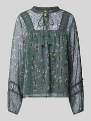 Blouse met kant, model 'TESSA ELIZA' van Only Groen - 3