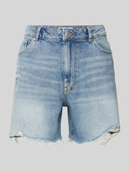 Jeansshorts mit 5-Pocket-Design von Review - 45