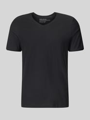 T-shirt met V-hals en rolzoom van MCNEAL - 34