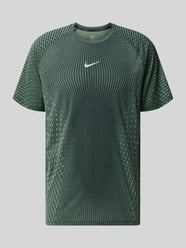 męski t-shirt o kroju regular fit z technologią aero-fit model 'STRIDE' od Nike Training - 2