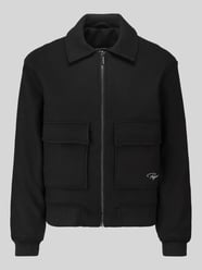 Bomberjacke mit großen Pattentaschen von PEGADOR - 36