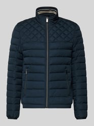Kurtka pikowana o kroju slim fit z ocieplanym kołnierzem od Christian Berg Men - 4