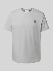 T-Shirt mit Label-Patch von Calvin Klein Jeans - 45