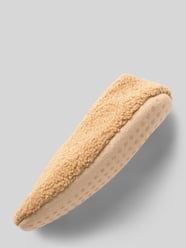 Hausschuhe mit weicher Fleecefütterung von Jake*s Casual Beige - 25