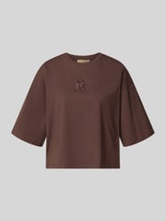 T-shirt o pudełkowym kroju i krótkim kroju z okrągłym dekoltem od Smith and Soul - 29