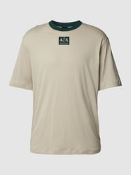 T-shirt z naszywką z logo od ARMANI EXCHANGE Beżowy - 3