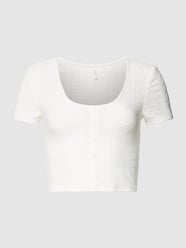 Cropped T-Shirt mit Knopfleiste Modell 'SANDRA' von Only Weiß - 22