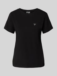T-shirt w kroju regular fit z aplikacją logo model 'Colette' od GUESS Activewear - 11