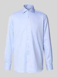 Koszula biznesowa o kroju modern fit z kołnierzykiem typu cutaway od ETERNA - 9