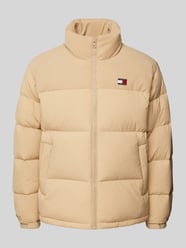 Steppjacke mit Label-Stitching von Tommy Jeans Beige - 23