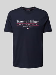 T-Shirt mit Label-Print von Tommy Hilfiger Blau - 43