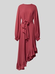 Figurumspielendes Maxikleid mit asymmetrischem Rüschensaum Modell 'IFLOWER' von Essentiel Antwerp Pink - 6