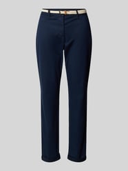 Chinosy o kroju slim fit z paskiem od Tom Tailor - 34