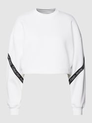 Kort sweatshirt met logostrepen van Calvin Klein Jeans Wit - 42