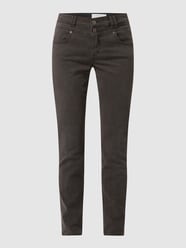 Jeansy o kroju skinny fit z dodatkiem lyocellu  od Angels Brązowy - 15