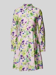 Knielanges Hemdblusenkleid mit Knopfleiste Modell 'KAYA' von YAS Pink - 14