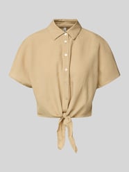 Cropped Hemdbluse aus Viskose-Baumwoll-Mix mit Leinen Modell 'JAKIRI' von Only Beige - 15