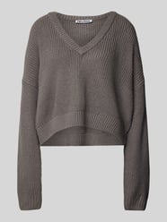 Cropped Strickpullover mit gerippten Abschlüssen von Review Grau - 21