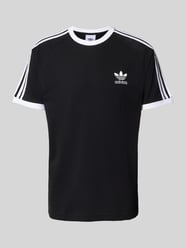 T-shirt z wyhaftowanym logo i okrągłym dekoltem od adidas Originals - 41