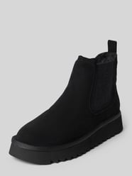Boots aus Rindsnappa mit Profilsohle von Tamaris - 34