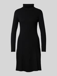 Knielanges Strickkleid mit Rollkragen von comma Schwarz - 10