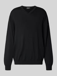 sweter z dzianiny o kroju regular fit z czystej żywej wełny z dekoltem w serek od MAERZ Muenchen - 14