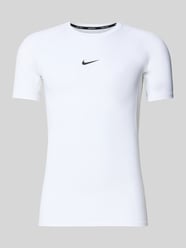 T-shirt z nadrukiem logo i okrągłym dekoltem od Nike Training - 1