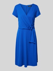 Knielanges Kleid mit V-Ausschnitt Modell 'KARLEE' von Lauren Ralph Lauren Blau - 30