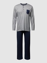 PLUS SIZE Pyjama mit Brusttasche Modell 'SEOUL' von Ceceba Plus Blau - 27