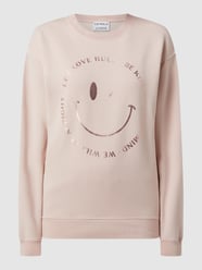 Bluza o kroju oversized z mieszanki bawełny ekologicznej model ‘Positive Energy’ od CATWALK JUNKIE Fioletowy - 47