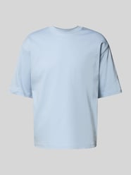 T-Shirt aus Bio-Baumwolle mit geripptem Rundhalsausschnitt von JAKE*S STUDIO MEN - 12