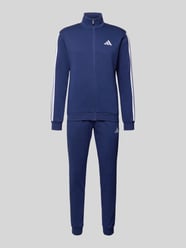 Dres ze szczegółami z logo od adidas Sportswear - 9