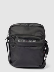 Umhängetasche mit Label-Details von Tommy Hilfiger Schwarz - 47