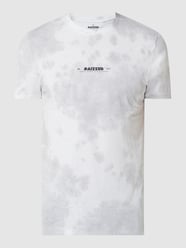 T-shirt z bawełny model ‘Hamburg’ od Raizzed Szary - 41