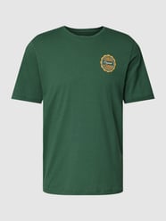 T-shirt z nadrukowanym motywem model ‘JORBOOSTER’ od Jack & Jones Zielony - 9