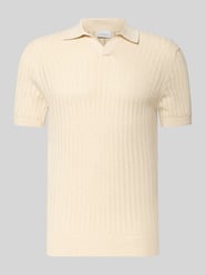 Koszulka polo w kroju slim fit z dekoltem w serek od Profuomo - 44