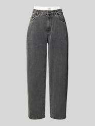 Jeans o kroju relaxed fit w stylu bokserskim od Karo Kauer - 6