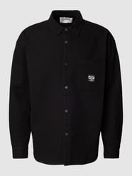 Freizeithemd mit Label-Patch Modell 'HEAVY' von REVIEW Schwarz - 2